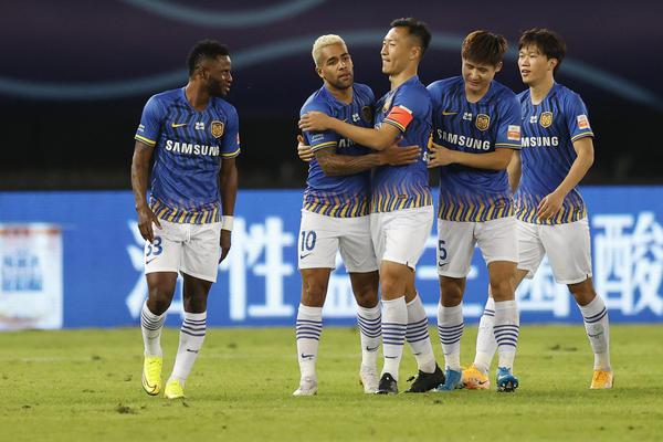  那不勒斯锋线妖星五轮轰八球  